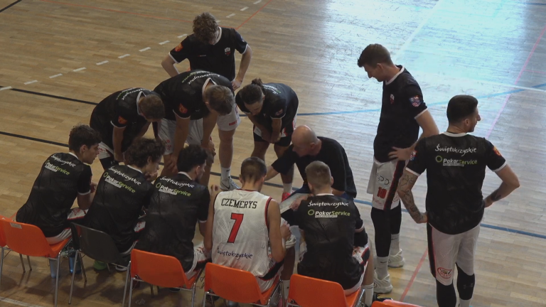 Pogrom w UCS. UJK Kielce rozbija Niedźwiadki Przemyśl