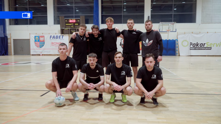 Uniwersytecka TV na boisku