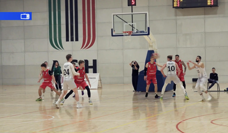 UJK Kielce na wyjeździe w Krakowie