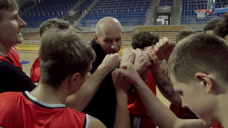 Zacięta walka na wyjeździe